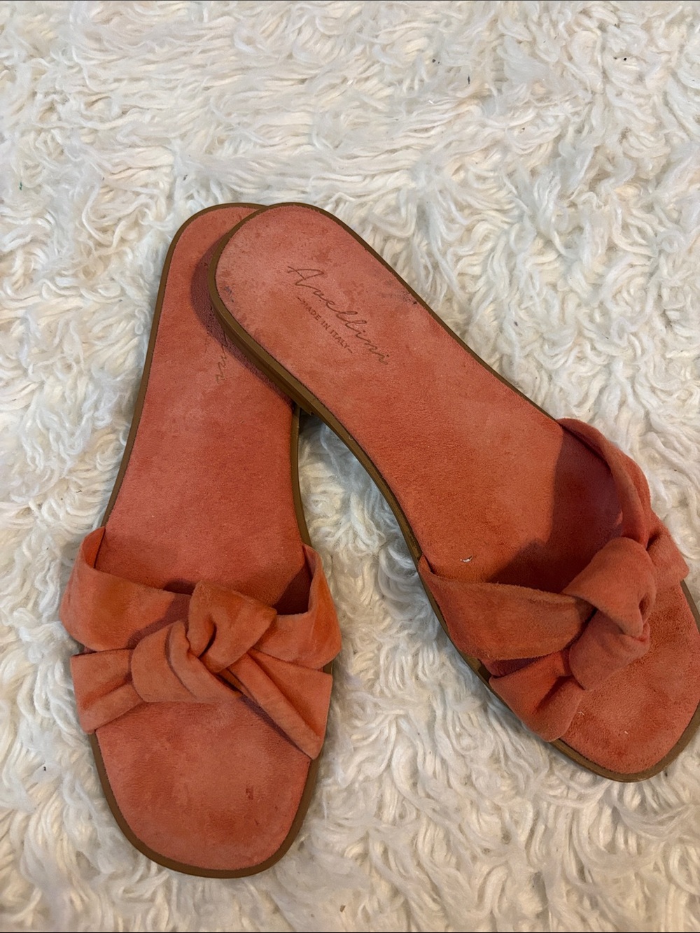 Vero Cuoio Coral Suede Knot Slide Sandals